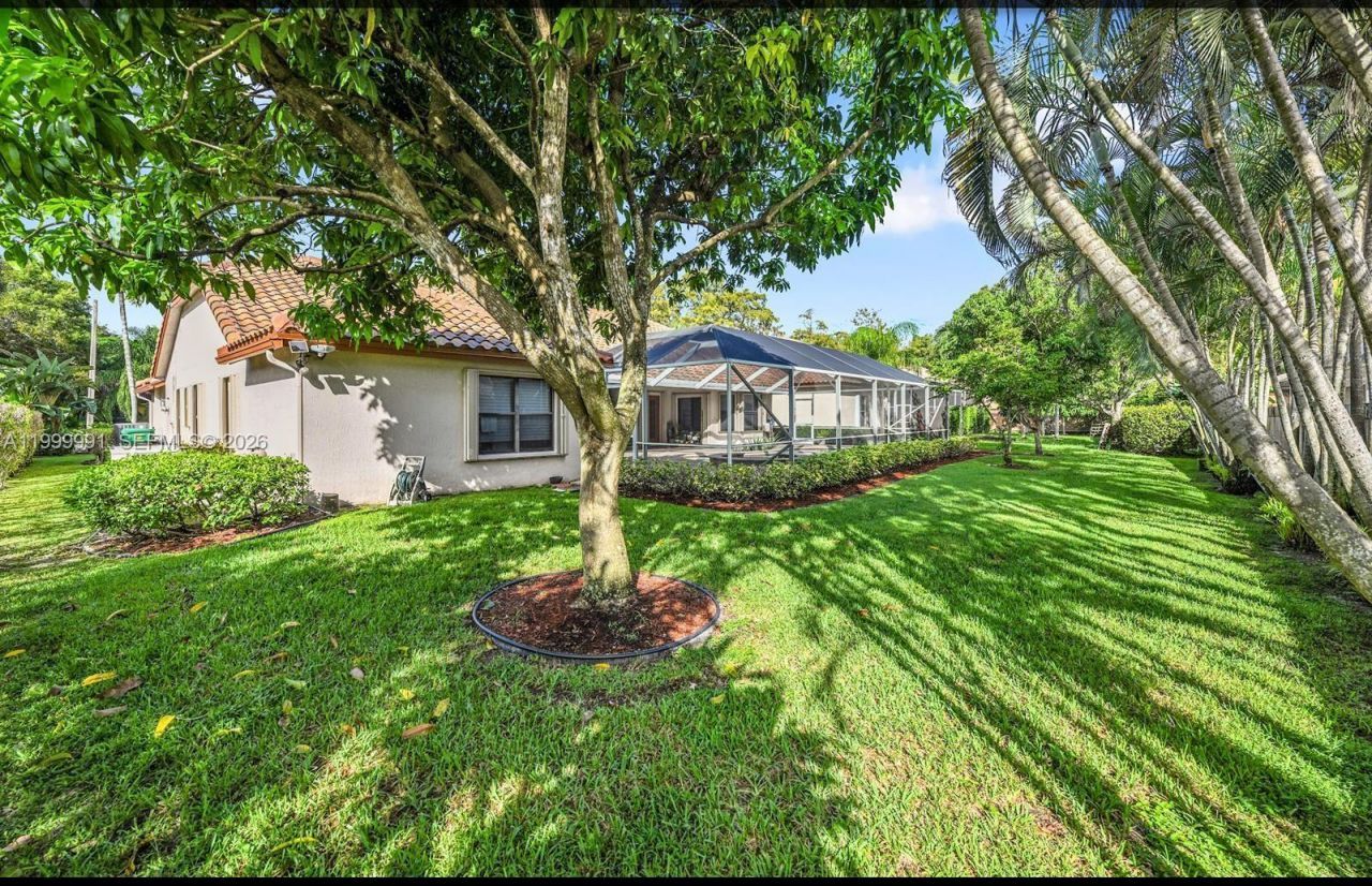 5200 NW 67th Ave, Lauderhill, FL 33319 Photo