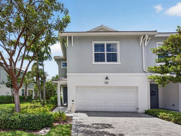 543 Parsons Way , Deerfield Beach, FL 33442