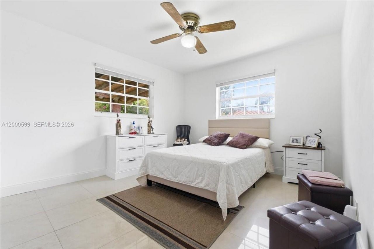 8197 W 14th Ct , Hialeah, FL 33014 Photo