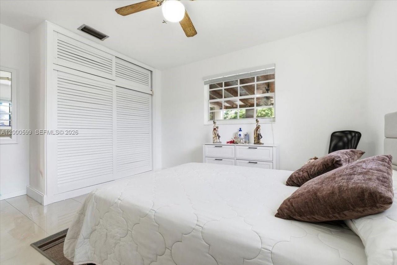 8197 W 14th Ct , Hialeah, FL 33014 Photo