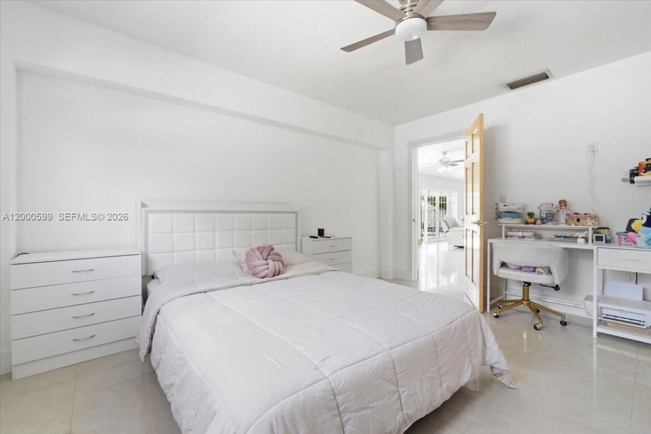 8197 W 14th Ct , Hialeah, FL 33014 Photo