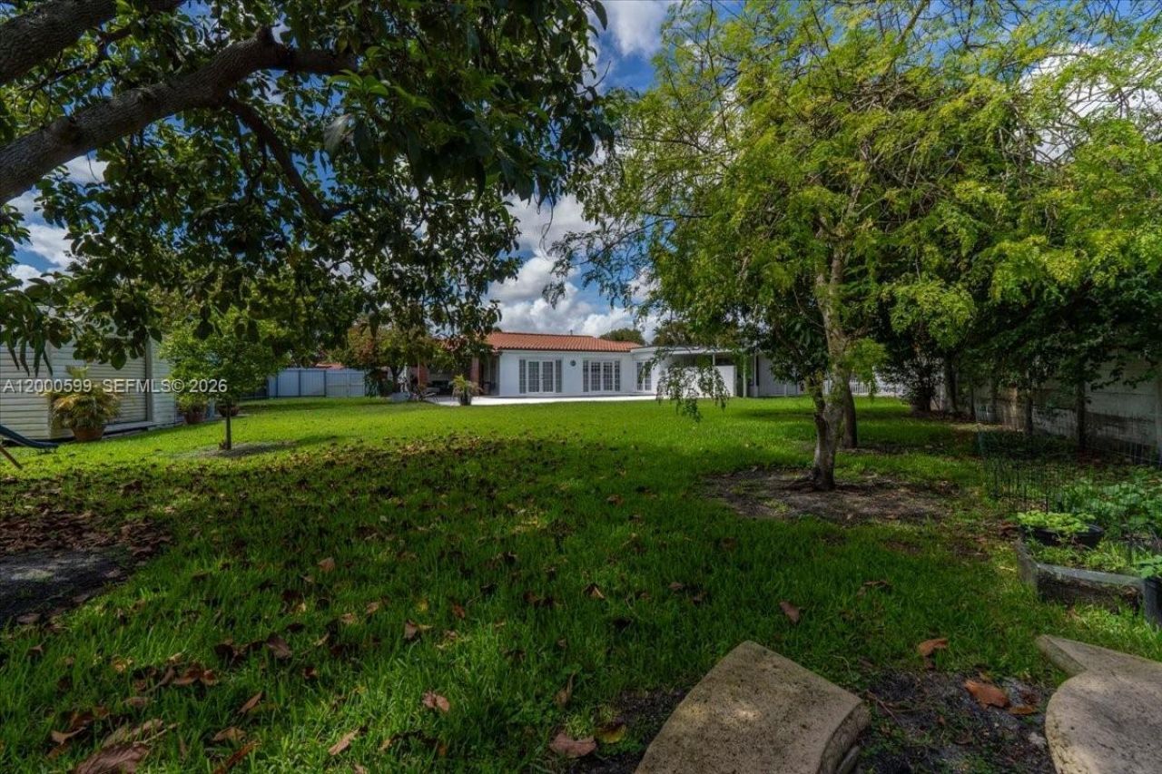 8197 W 14th Ct , Hialeah, FL 33014 Photo