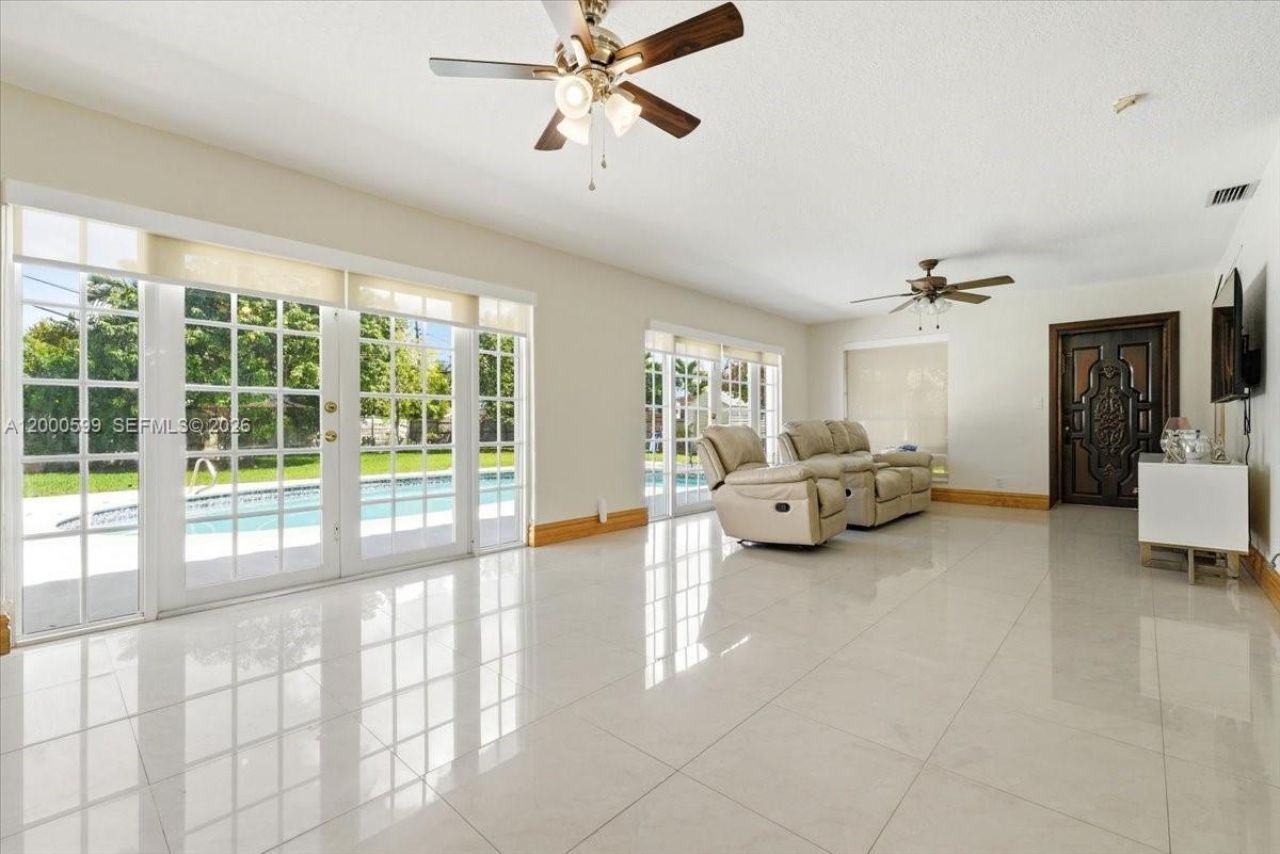 8197 W 14th Ct , Hialeah, FL 33014 Photo