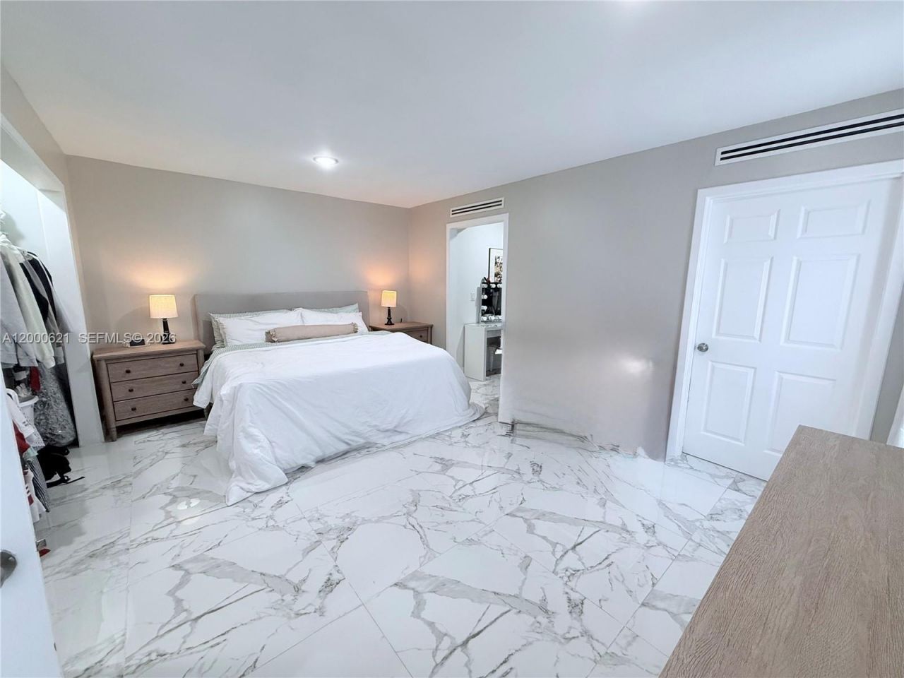 11020 SW 42nd Ter, Miami, FL 33165 Photo