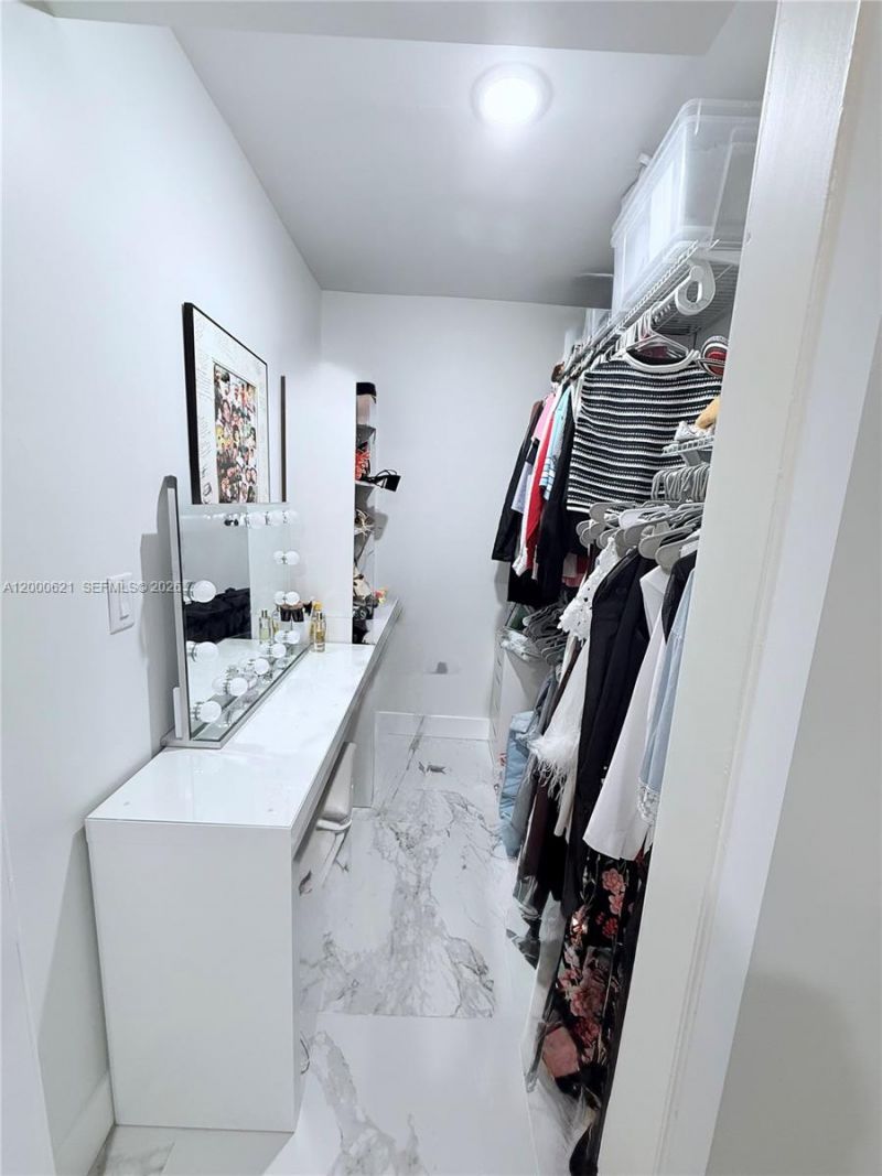 11020 SW 42nd Ter, Miami, FL 33165 Photo