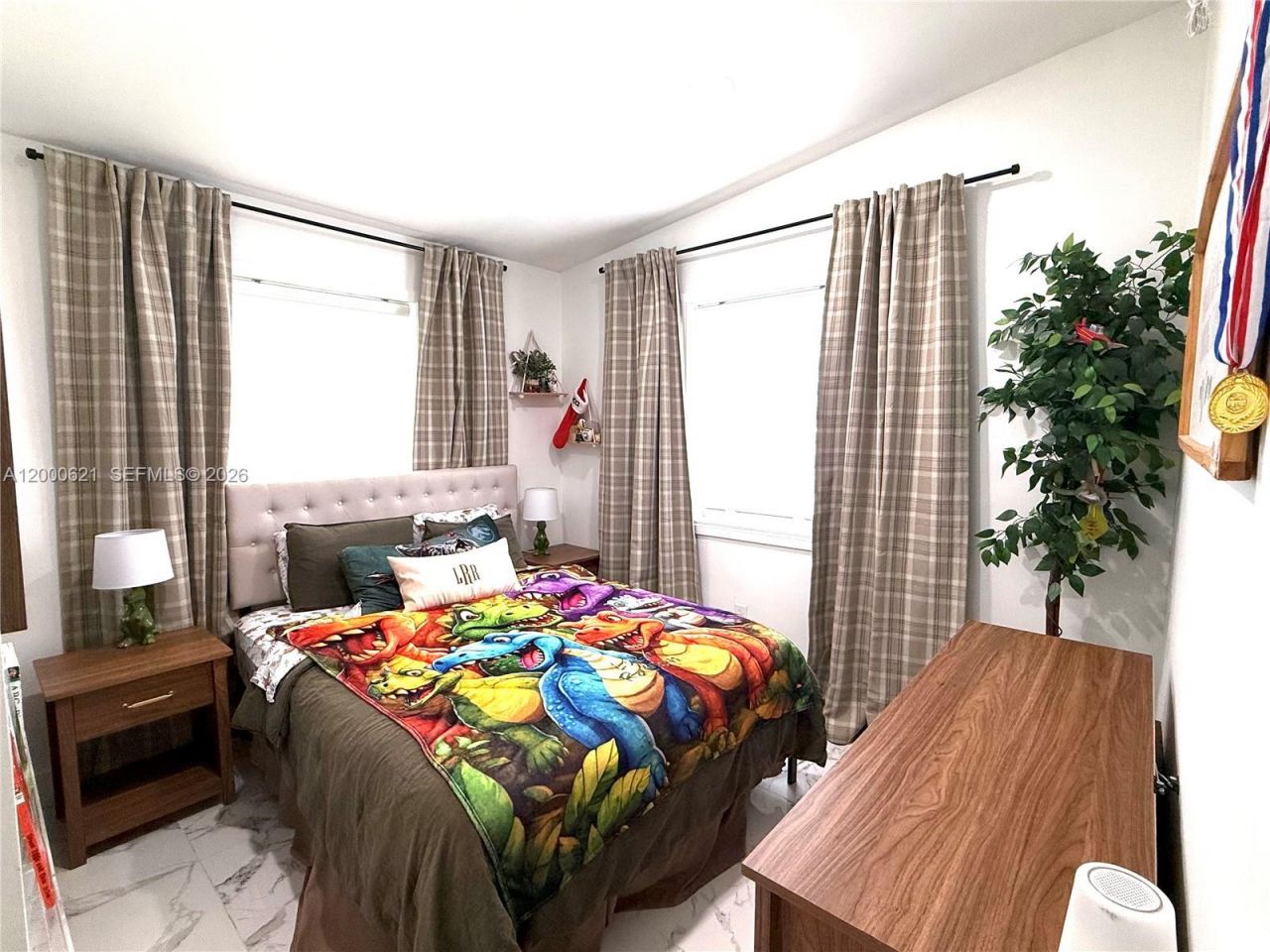 11020 SW 42nd Ter, Miami, FL 33165 Photo