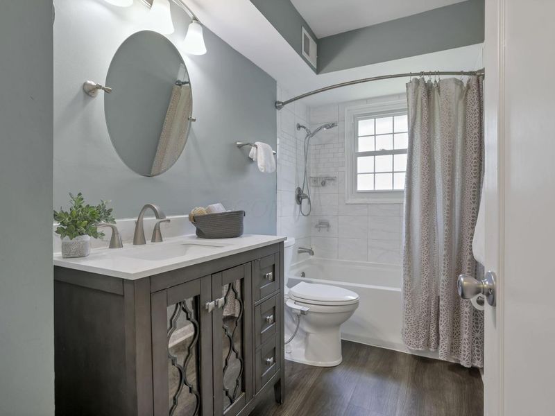 1631 Roxbury Road, Unit B6, Columbus, OH 43212 Photo 12