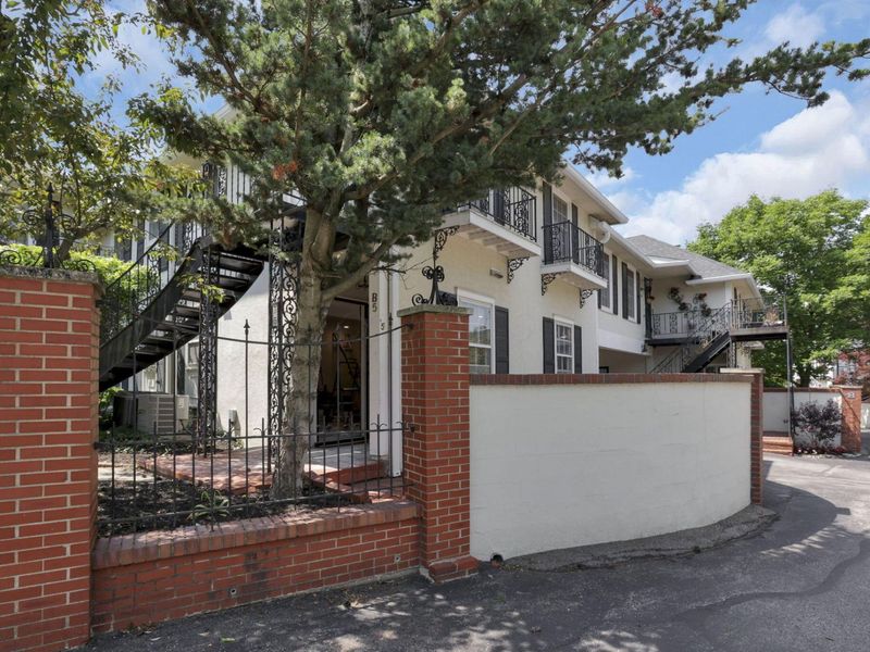 1631 Roxbury Road, Unit B6, Columbus, OH 43212 Photo 20