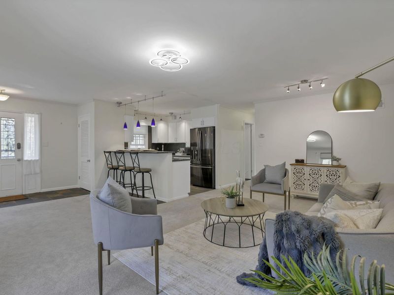 1631 Roxbury Road, Unit B6, Columbus, OH 43212 Photo 5