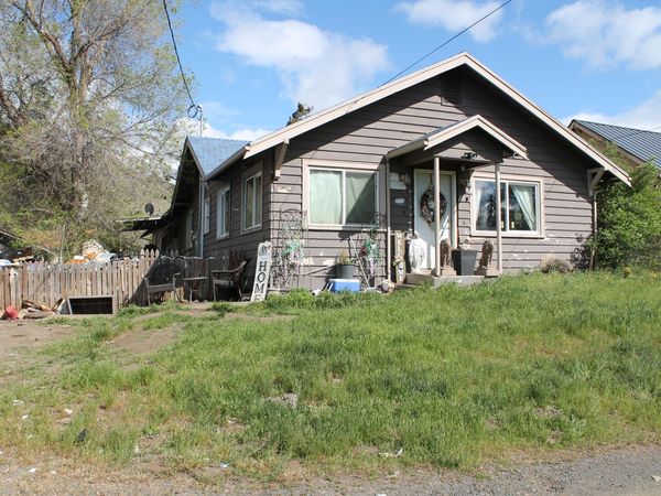 4331 Stebbins Avenue, Klamath Falls, OR 97601