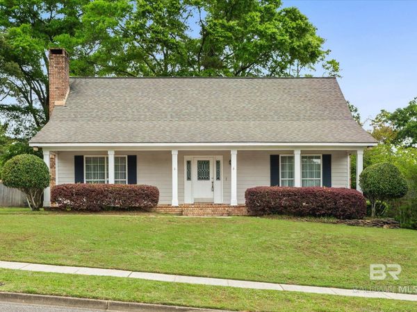 6104 Scenic West Drive, Mobile, AL 36693