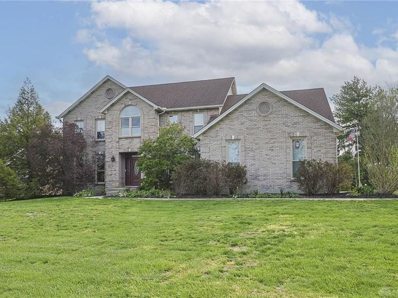 7096 Brightwaters Court, Liberty Township, OH 45011 Photo 2