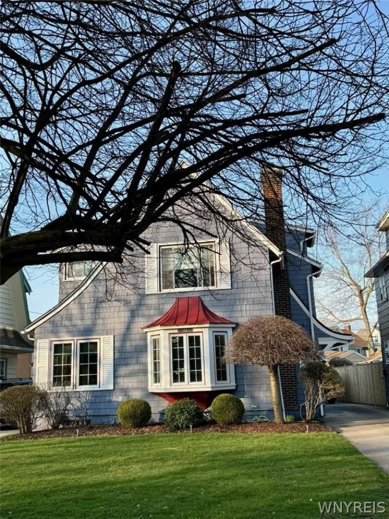 115 North Drive, Buffalo, NY 14216 Main Photo