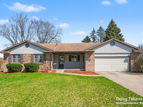 7500 Brower Lane, Jenison, MI 49428