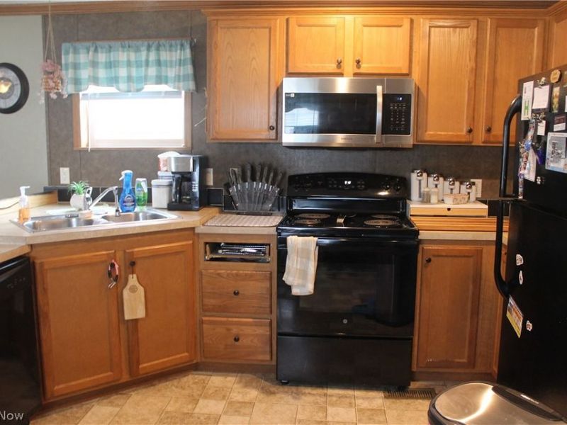 4400 Melrose Drive, Unit 166, Wooster, OH 44691 Photo 8