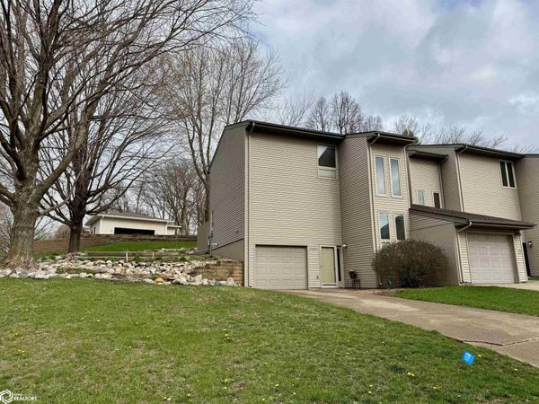 1201 N Clark Street, Unit 3A, Carroll, IA 51401