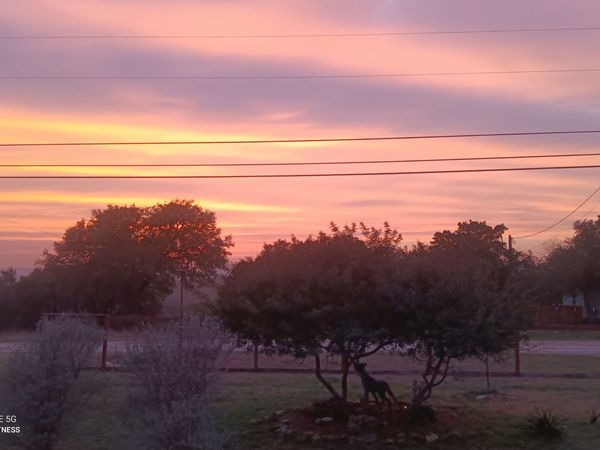 200 IROQUOIS TRL, Bandera, TX 78003