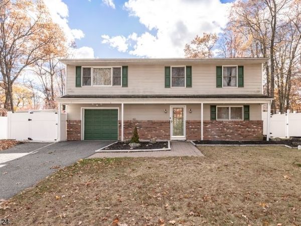 4 Broadway, Hopatcong, NJ 07843
