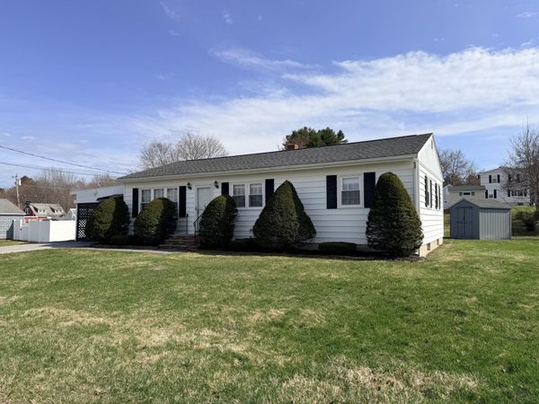 12 Dee Street, Auburn, ME 04210