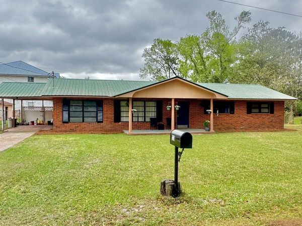 213 Sherman Drive, Brunswick, GA 31523