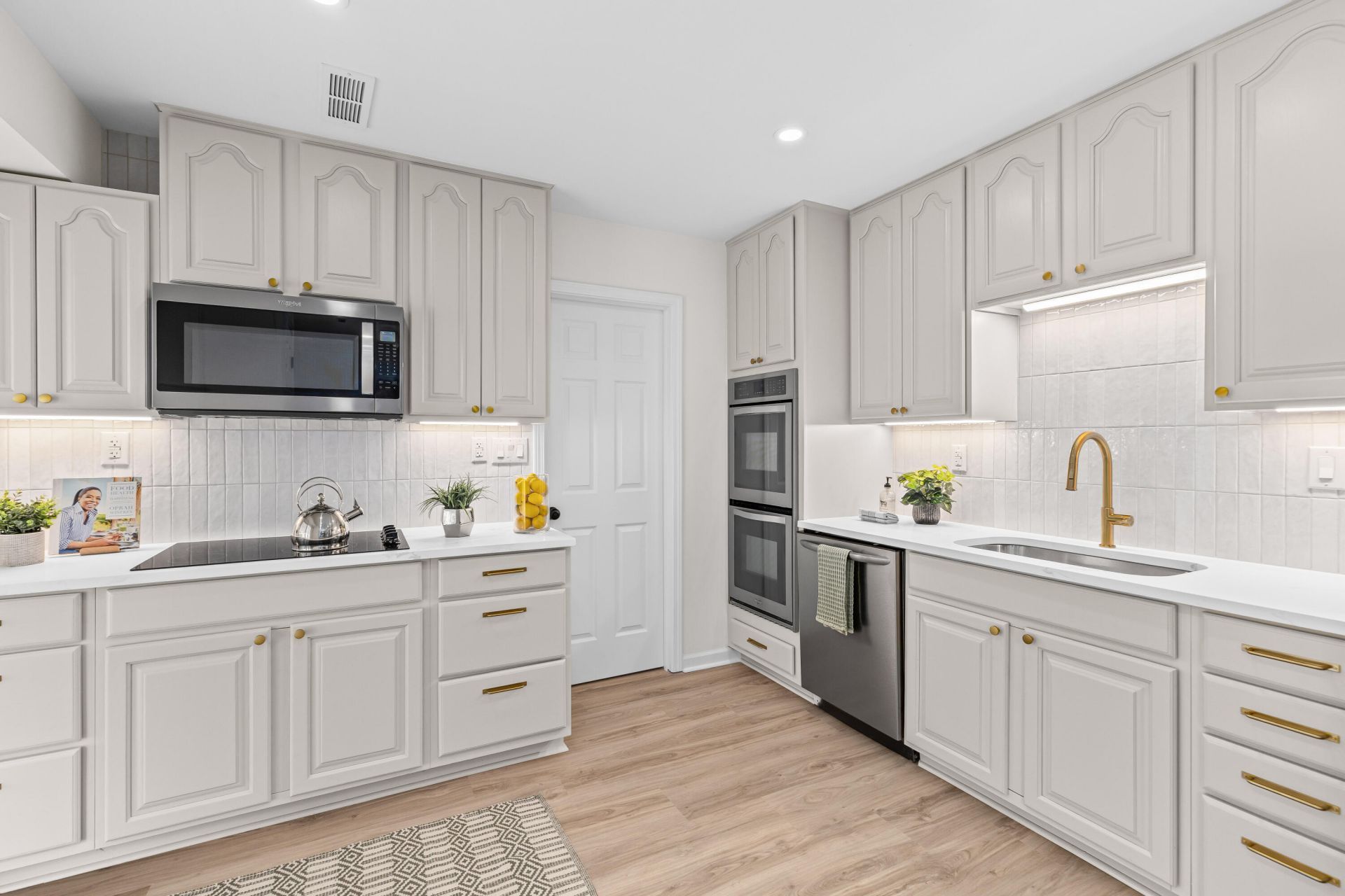 4865 Popperdam Creek Drive Photo 14