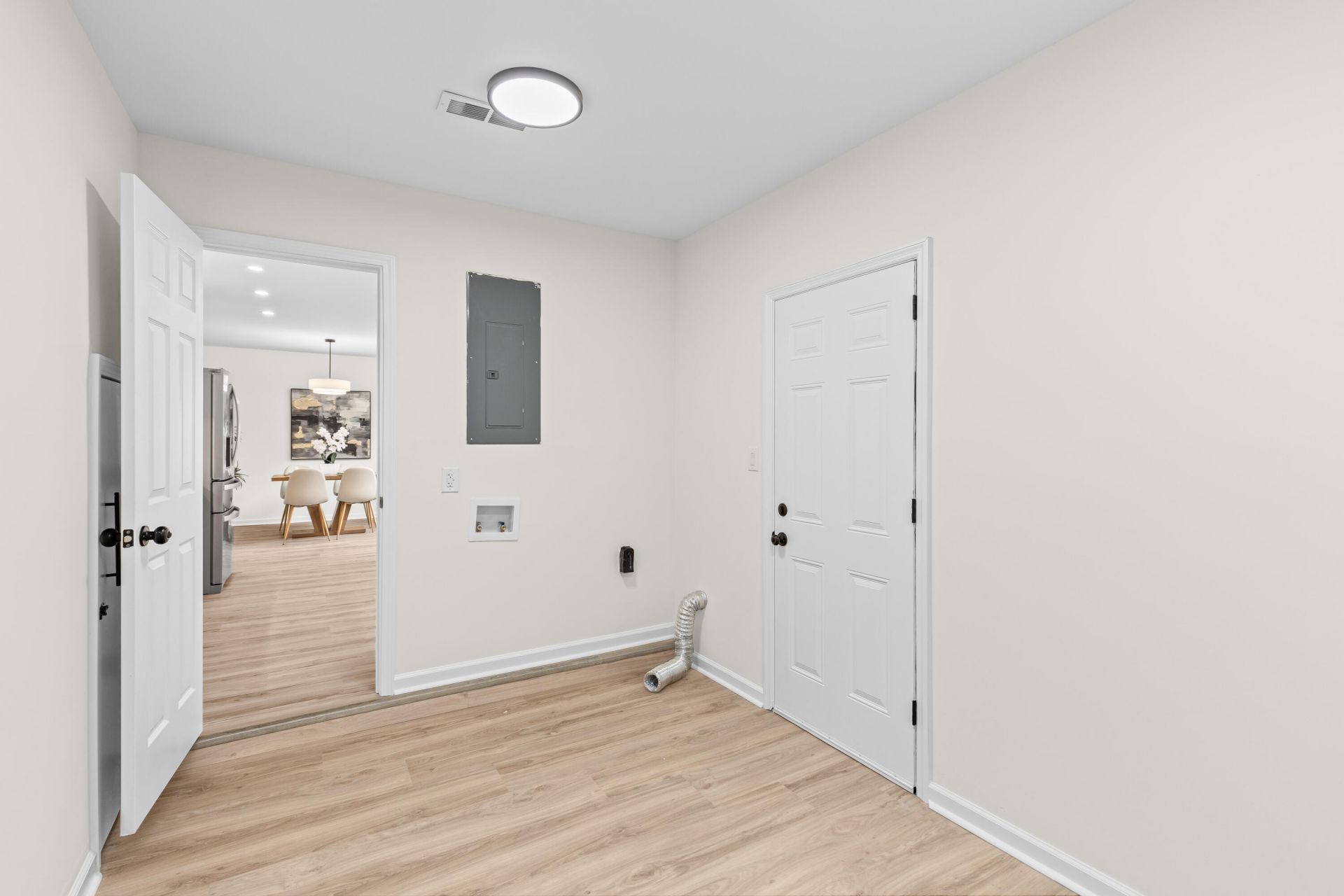 4865 Popperdam Creek Drive Photo 29