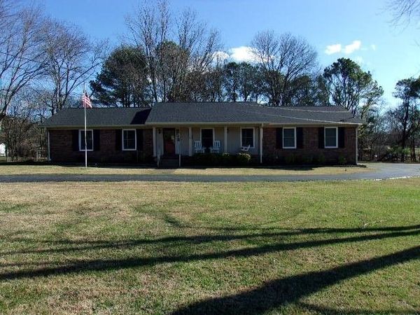 507 Emily Dr, Goodlettsville, TN 37072