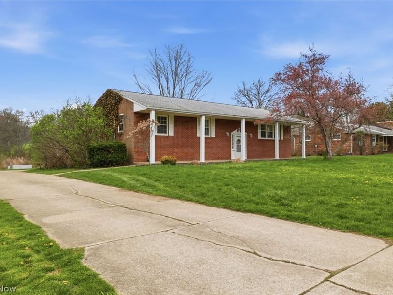 3252 Dellwood Avenue NW, Canton, OH 44708 Photo 6