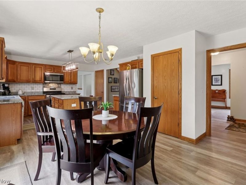 730 Mckee Trail, Hinckley, OH 44233 Photo 12