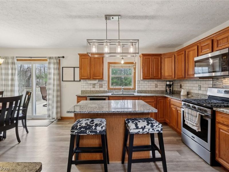 730 Mckee Trail, Hinckley, OH 44233 Photo 9