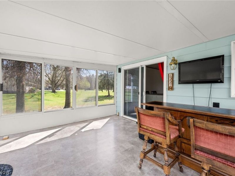 2837 Mahan Denman Road NW, Bristolville, OH 44402 Photo 12