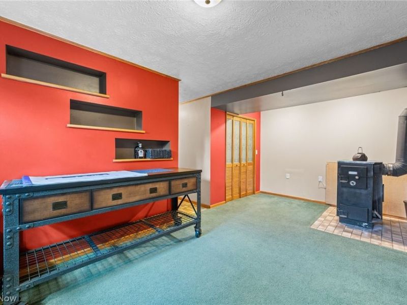 2837 Mahan Denman Road NW, Bristolville, OH 44402 Photo 22