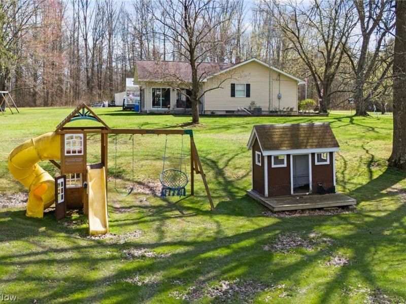 2837 Mahan Denman Road NW, Bristolville, OH 44402 Photo 37