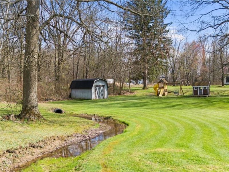 2837 Mahan Denman Road NW, Bristolville, OH 44402 Photo 38