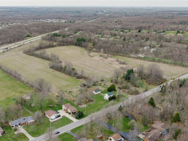 5006 S Canfield Niles Road, Canfield, OH 44406 Photo 1