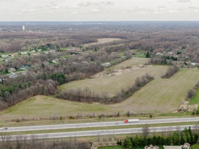 5006 S Canfield Niles Road, Canfield, OH 44406 Photo 20