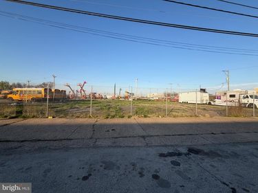 3800 E THOMPSON STREET, PHILADELPHIA, PA 19137