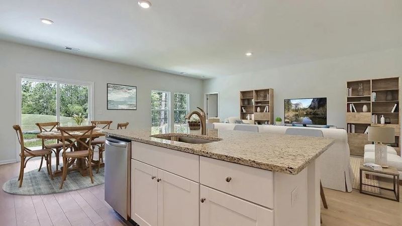 123 Warner Crossing Way Photo 3