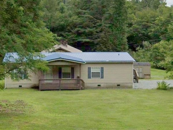 237 Jl Lane , Newland, NC 28657