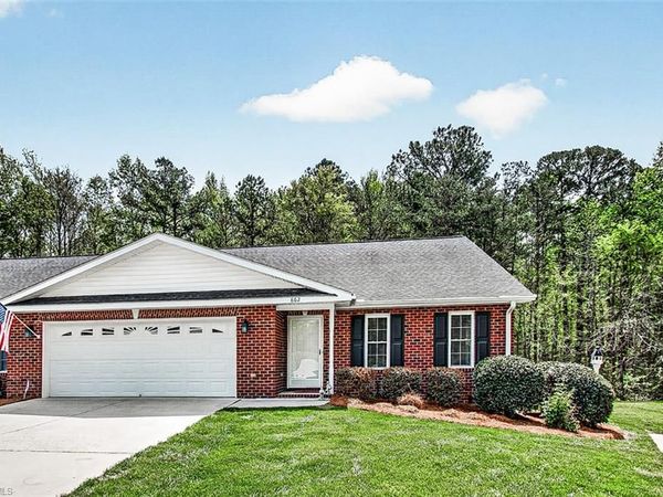 862 Easy Street , Asheboro, NC 27205