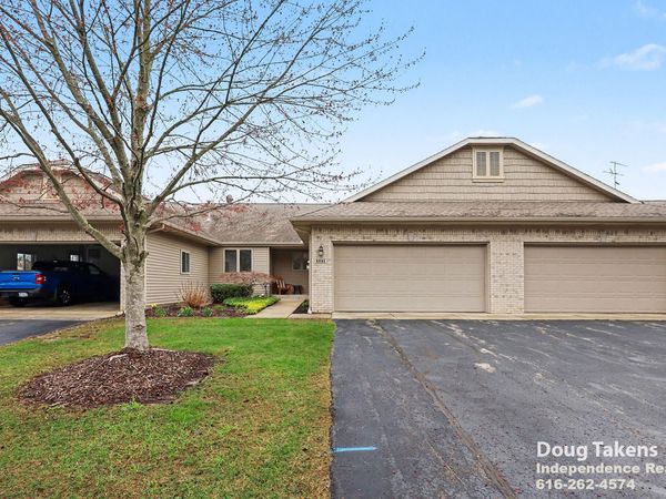 8095 Misty View Drive SW, Byron Center, MI 49315