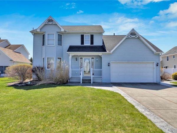 35 Sagebrush Lane, Lancaster, NY 14086