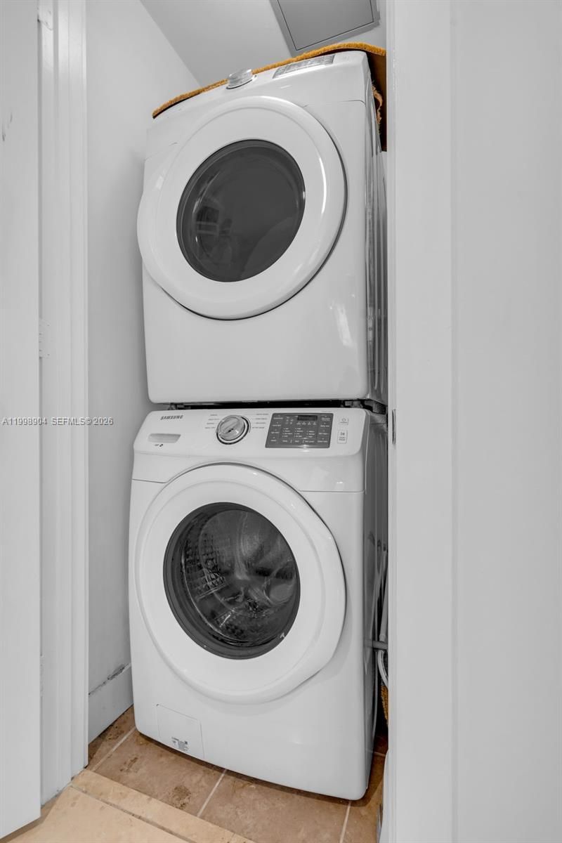 315 NE 3rd Ave, Unit 1804, Fort Lauderdale, FL 33301 Photo