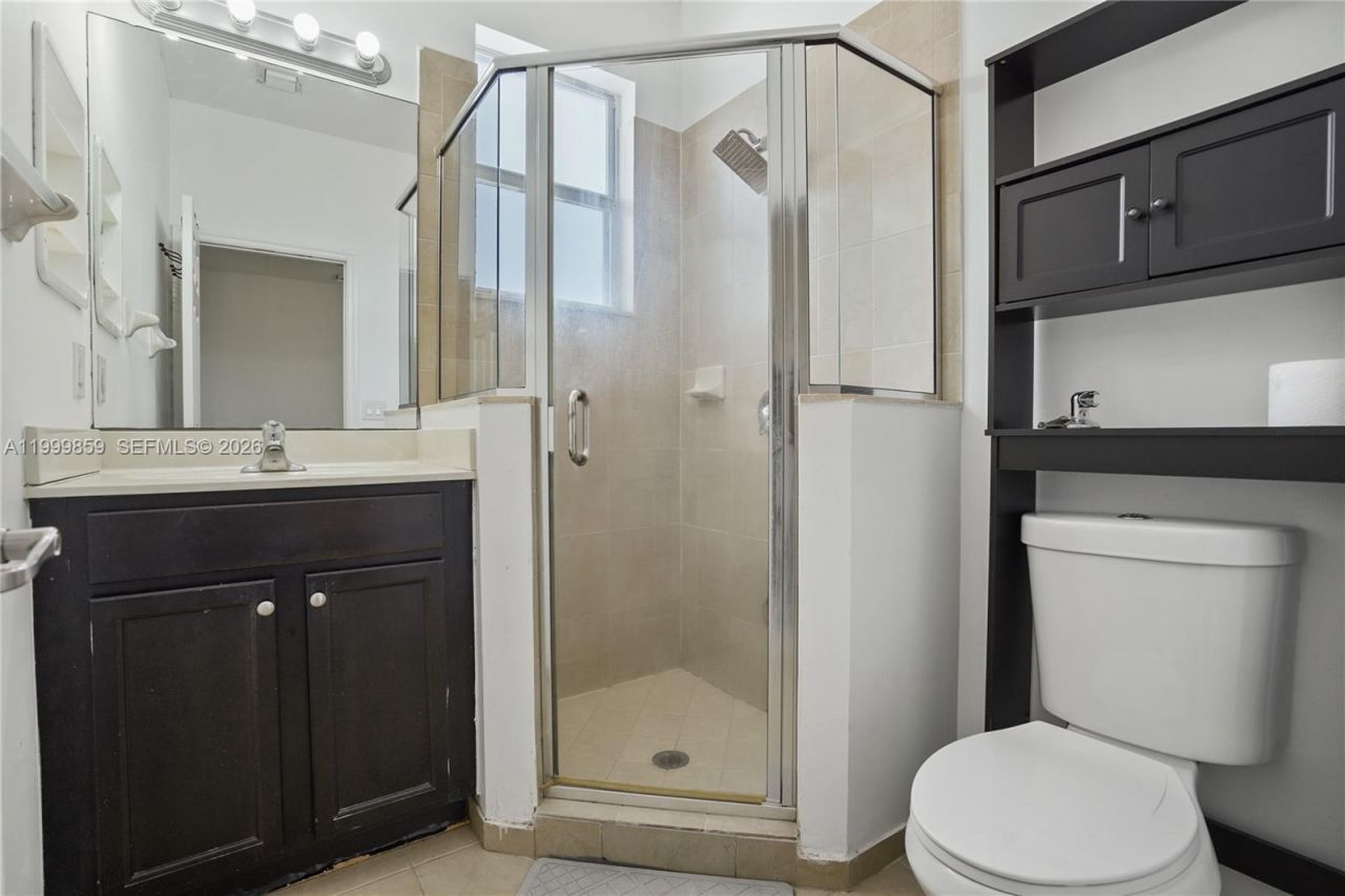 17081 SW 94th Way, Miami, FL 33196 Photo