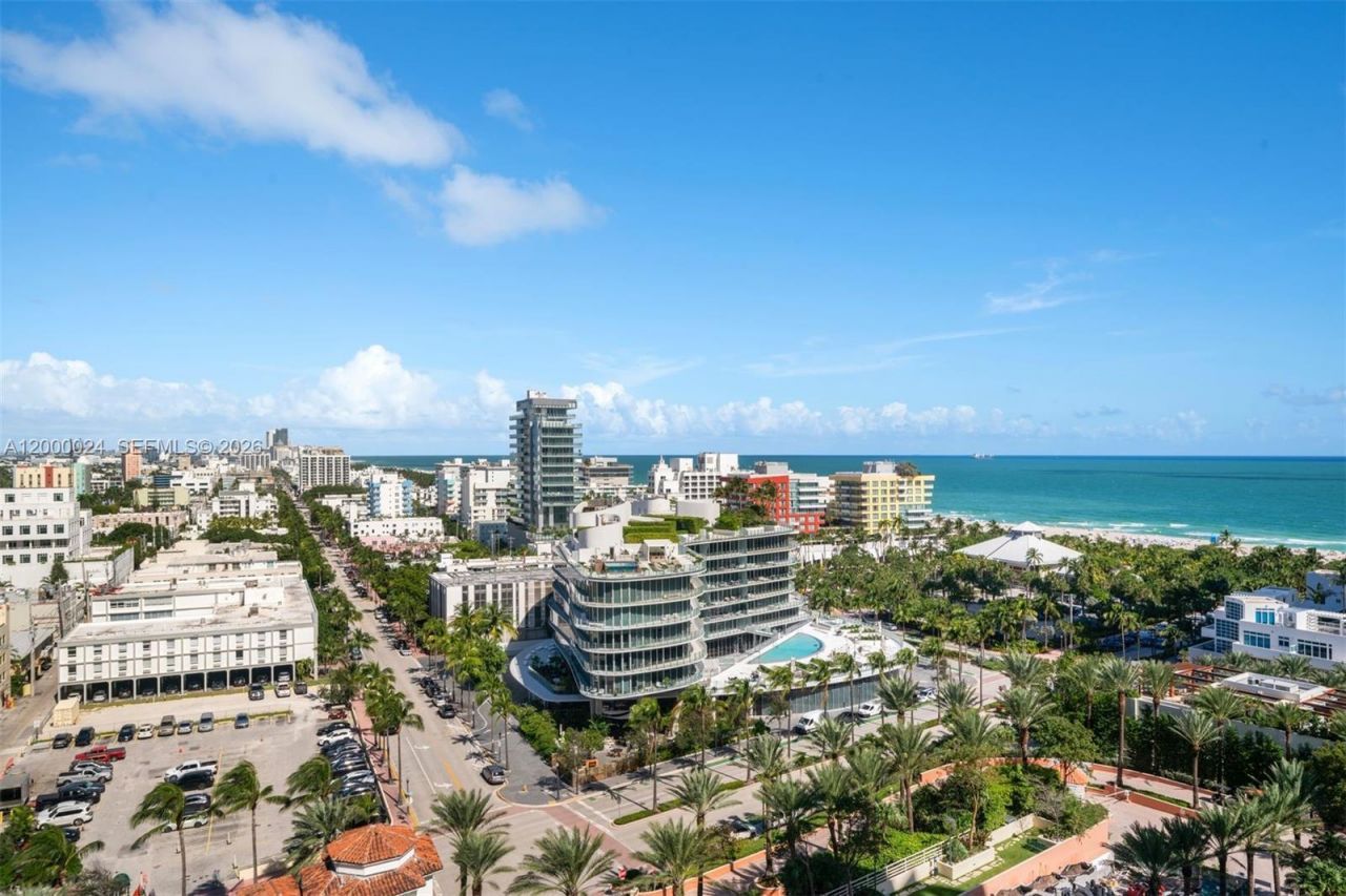 300 S Pointe Dr, Unit 1501, Miami Beach, FL 33139 Photo