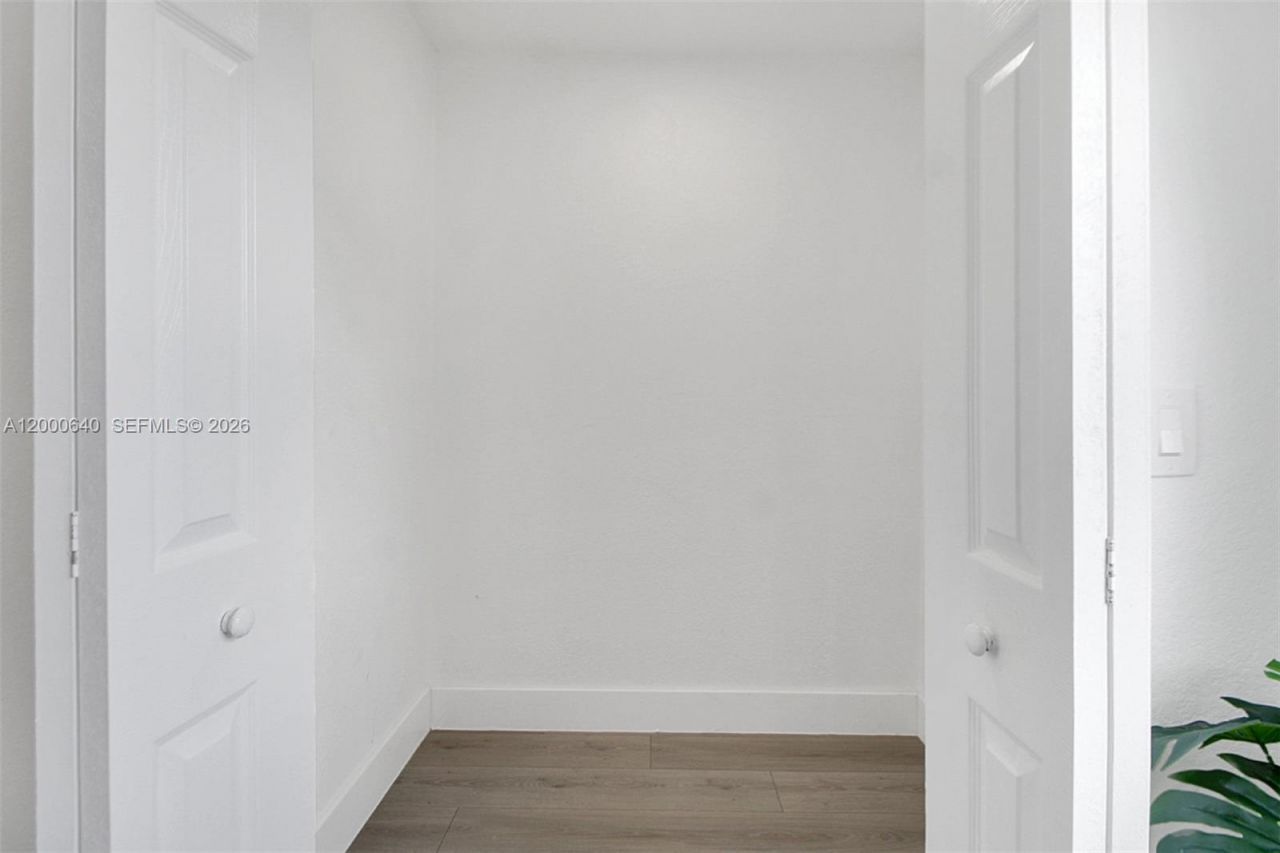 18361 NE 20th Pl, Unit 18361, North Miami Beach, FL 33179 Photo