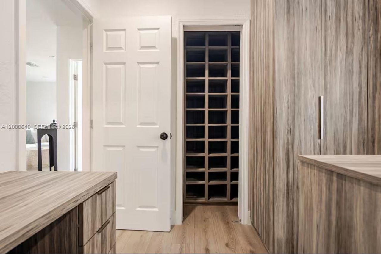 18361 NE 20th Pl, Unit 18361, North Miami Beach, FL 33179 Photo
