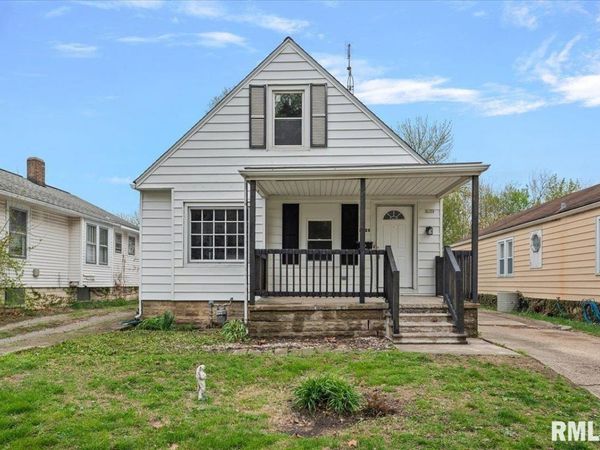 2128 S Lowell Avenue, Springfield, IL 62704