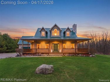 13250 Seymour Road, Argentine Twp, MI 48436
