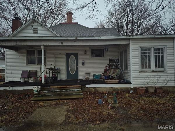201 W North 4th Street, Shelbyville, IL 62565